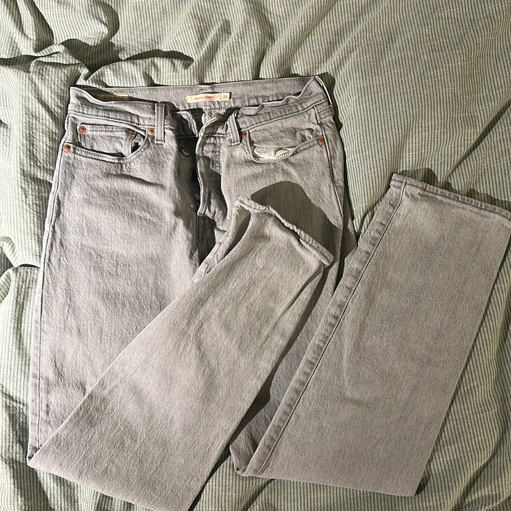 Levi wedgie straight grey wash Jean